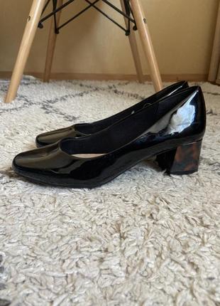 Туфли лаковые m&amp;s размер 36
