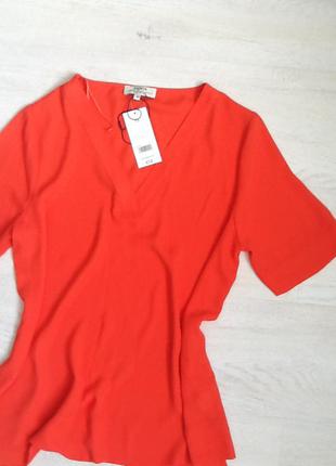 Коралловая блуза