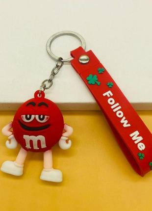 М&ms брелок эм-эн-эмс брелок шоколадное драже брелок для ключей мультяшный силиконовый брелок красный3 фото