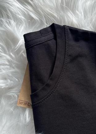 Базова чорна футболка, щільна чорна жіноча футболка6 фото