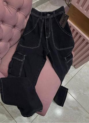 Черные женские свободные джинсы брюки с белыми швами с карманами карго в корейском стиле у2к альт дрейн🖤3 фото