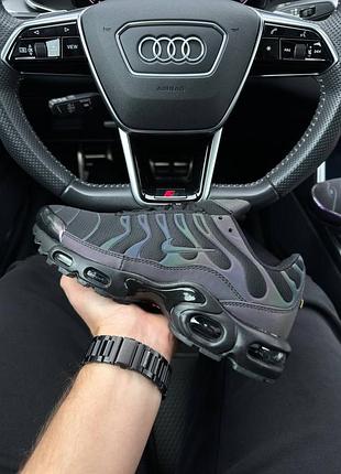 Мужские кроссовки nike air max plus black chameleon