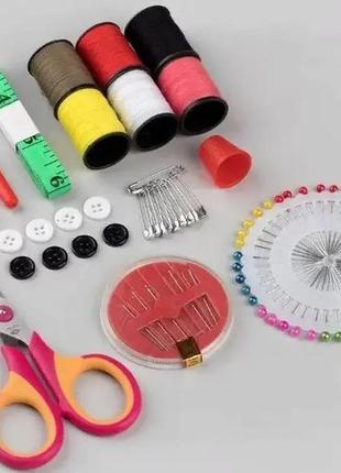 Компактний набір для шиття insta sewing kit tasy to thread у пластиковому кейсі червоний3 фото