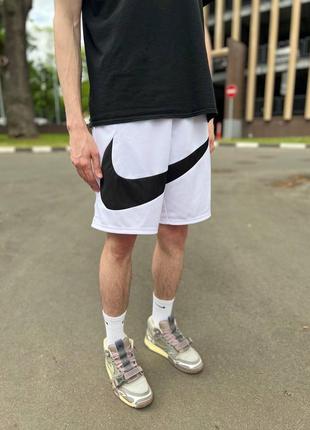 Шорты nike big swoosh dri-fit со сушем черные/белые найк суш s m l xl3 фото