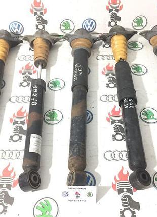 Амортизатор задній skoda octavia a5 passat b7