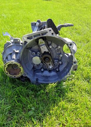 Мкпп коробка lhw 1.6 tdi 5-ступка skoda octavia a5 golf jetta
