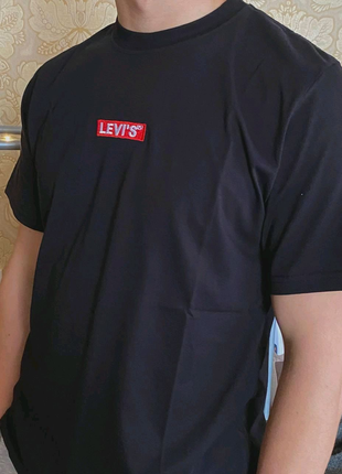 Levi's