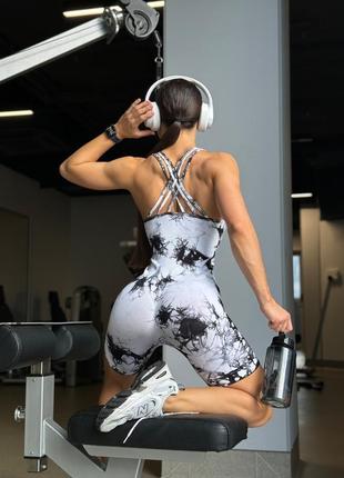 Спортивный облегающий женский комбинезон для зала одежда для йоги и фитнеса черный с белым2 фото