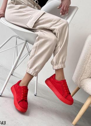 Трендовые женские красные кеды кроссовки из эко замши 36-4110 фото