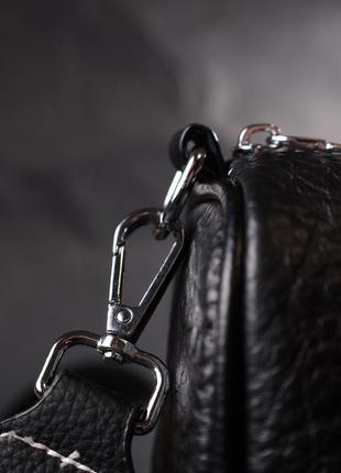 Кожаная женская сумка с металлическими акцентами на ручках vintage 22369 черная9 фото