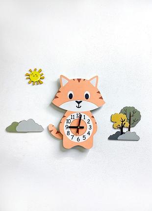 Детские часы настенные с маятником :: кот рыжий (33х28 см)