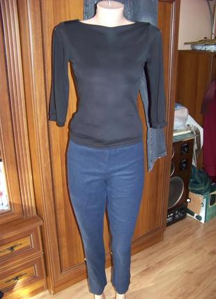 Блузка черная эластичная с прорезями на рукавах sm a.byer