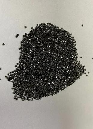 Муассанит черный 1  мм