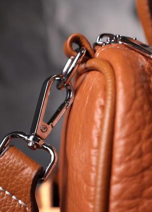 Женская сумка с металлическими акцентами на ручках из натуральной кожи vintage 22367 коричневая9 фото