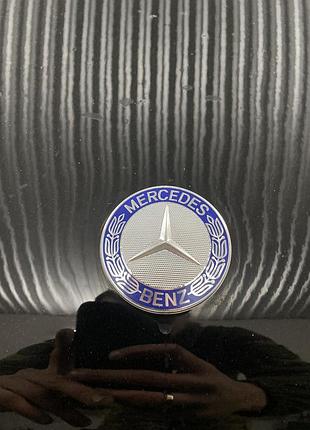 Знак мерседеса на капот (самоклейка) самоклеющаяся для mercedes vito w638 1996-2003 гг