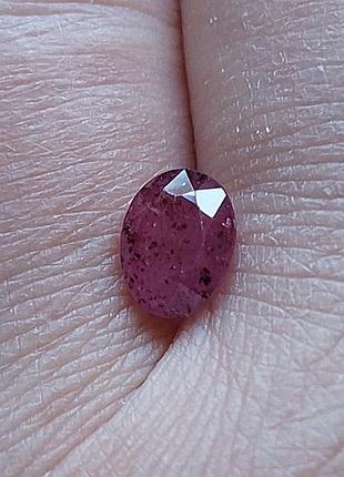 Рубин натуральный 1.77 ct. 7.9 x 6.2 x 4 mm