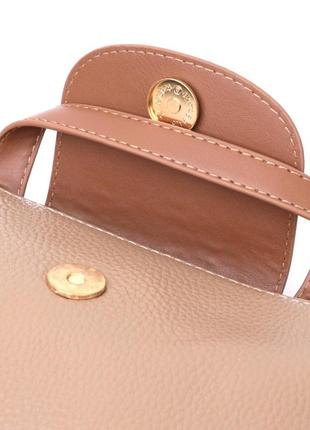 Идеальная женская сумка с интересным клапаном из натуральной кожи vintage 22251 бежевая4 фото