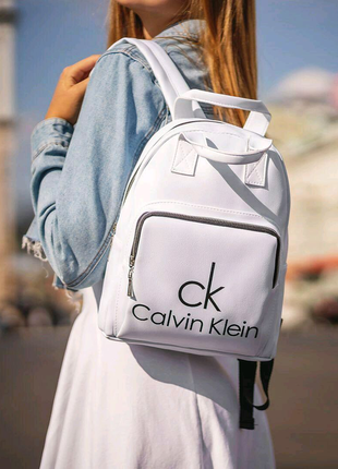 Жіночий рюкзак calvin klein