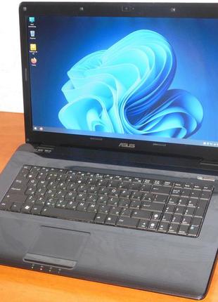 Игровой ноутбук asus a72j - 17,3" - 4 ядра - ram 4gb  - hdd 500gb - идеал !