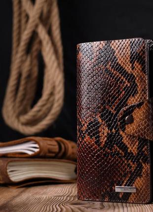 Надежное женское портмоне из натуральной фактурной кожи под змею karya 21005 коричневый7 фото