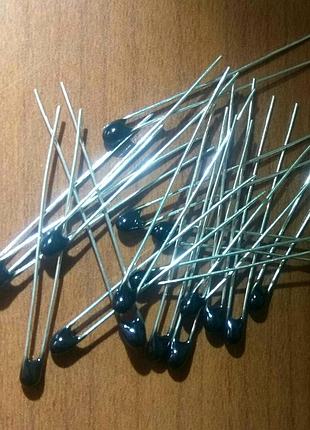 Термістор 4.7 ком