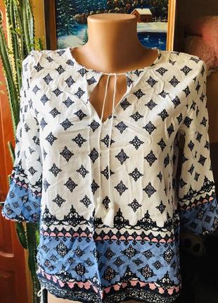 Красивая легкая блуза