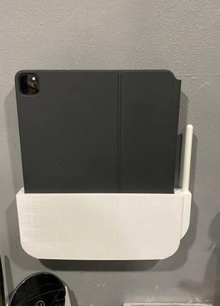 Настінні ipad pro apple pencil і magic keybord