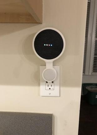 Крепление к розетке для google home mini