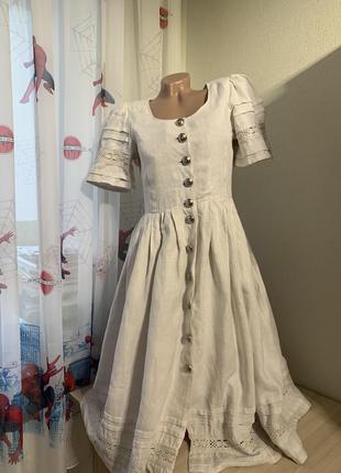 Винтажное платье из льна