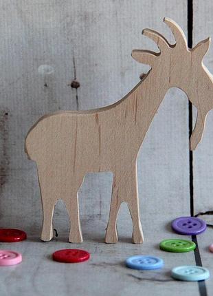 Деревянная заготовка для декупажа и декорирования коза 0182