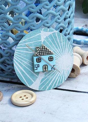 Магнитный держатель для игл домик