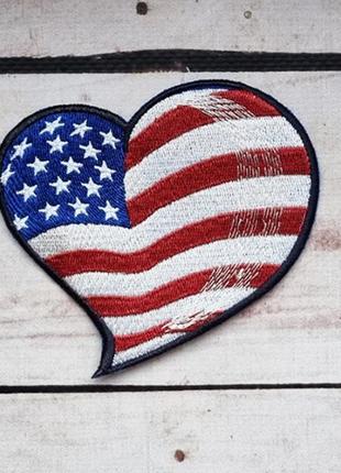 Нашивка (аплікації на одяг) сердце з флагом