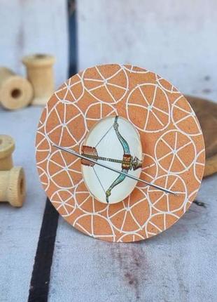 Магнит для игл (магнитный держатель для игл) стрелец