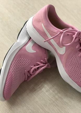 Кроссовки nike