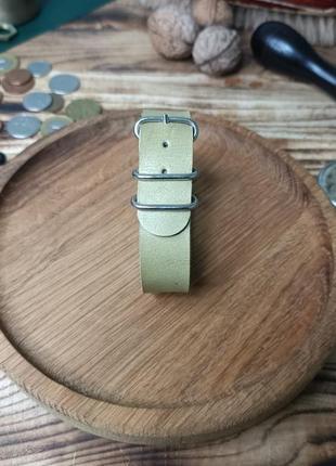 Ремінець для годинника  бежевий zulu strap / nato strap2 фото