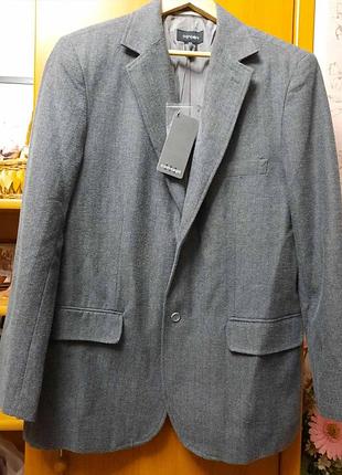 Піджак бренду concept