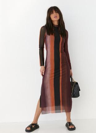 Плаття із сітки прямого фасону з розпірками — коричневий колір, m (є розміри)1 фото