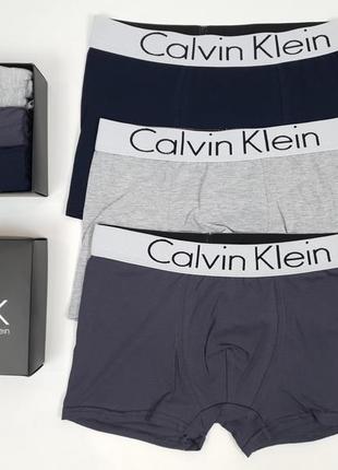 Комплекты мужского белья 3шт calvin klein. мужские трусы-боксеры кельвин кляйн. набор нижнего белья в коробке10 фото