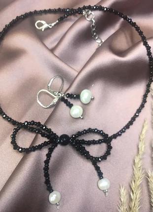 Мінімалістичний комплект чокер та сережки з перлинками1 фото