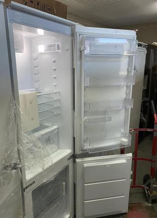 Новий вбудований вбудований холодильник electrolux knt1lf18s1 178 см 2023 рік