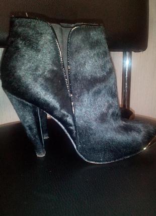Ботильйони черевички 36 р.