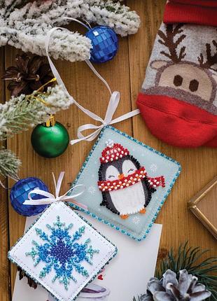 Набір для вишивання бісером новорічної іграшки миле пінгвіня абрис арт abt008