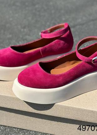 Туфли женские закрытые