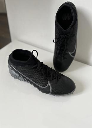 Кроссовки nike 39-39,5