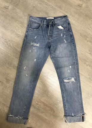 Джинси stradivarius