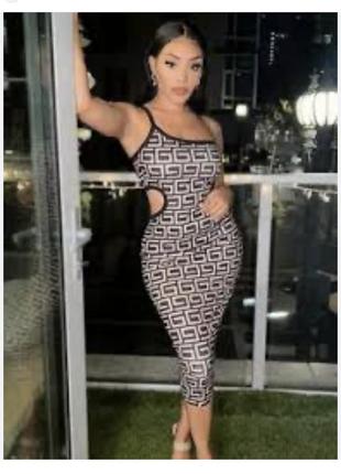 Платье коктельное с открытой спиной рубчик