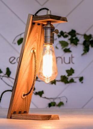 Дерев'яна настільна ретро лампа приліжковий loft світильник з дерева для дому з гравіюванням логотип