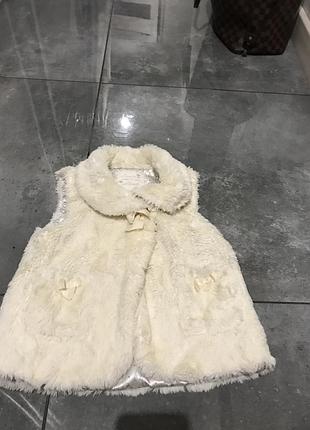 Жилетка на 4-5 лет