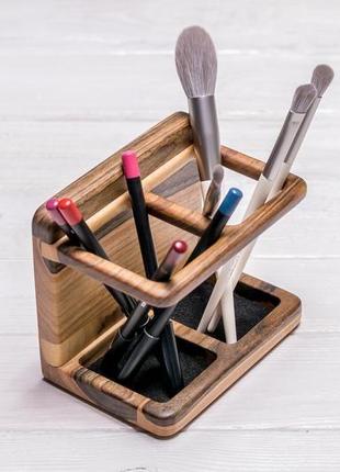 Подставки косметички шкатулки органайзеры холдеры для макияжа украшений бижутерии туши из дерева