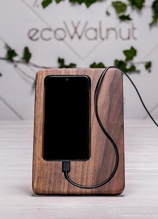 Підставка для телефона смартфона гаджета подарунок з іменним брендом логотипом гравіюванням з дерева
